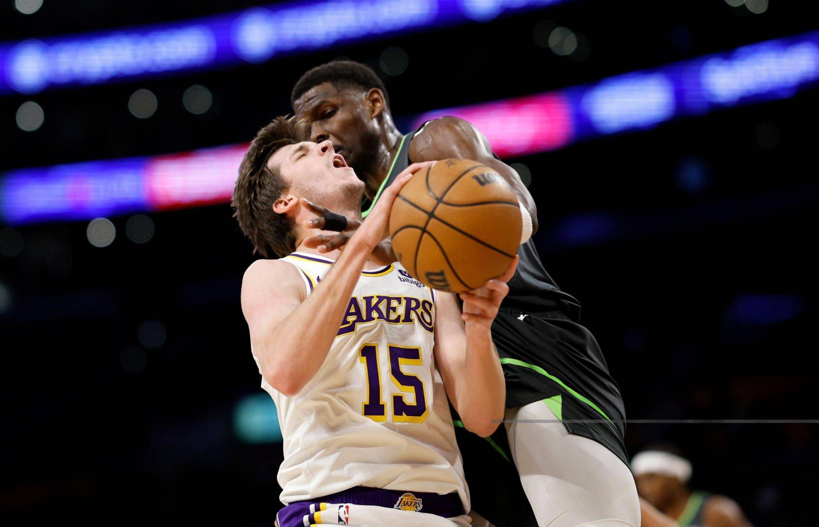 九游游戏技巧Ning连续十五场比赛得分超过重返赛场，DWG不断突破！的简单介绍