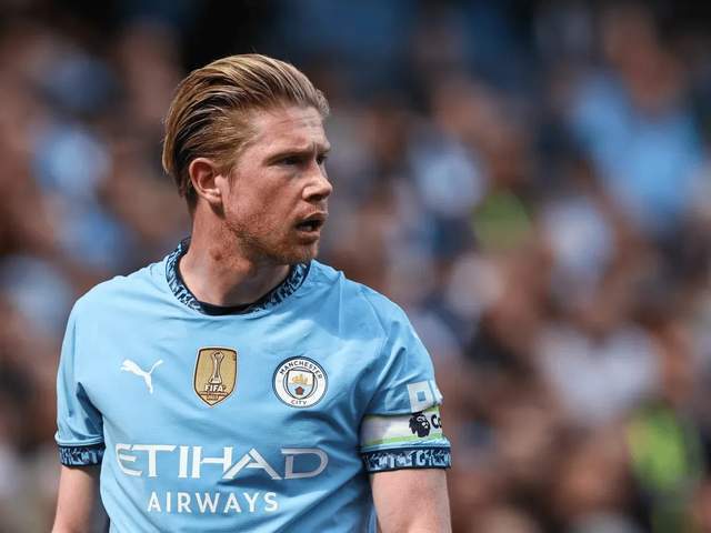 无限资源获取关于德布劳内新星问鼎冠军表现惊艳，巴塞罗那未来可期！的信息